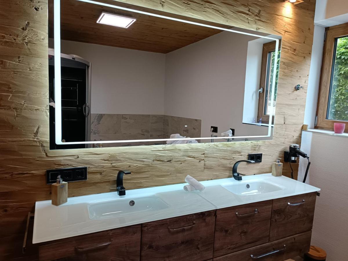 Luxus Ferienwohnung Chalet Seenaehe Schalkenmehren Exteriér fotografie