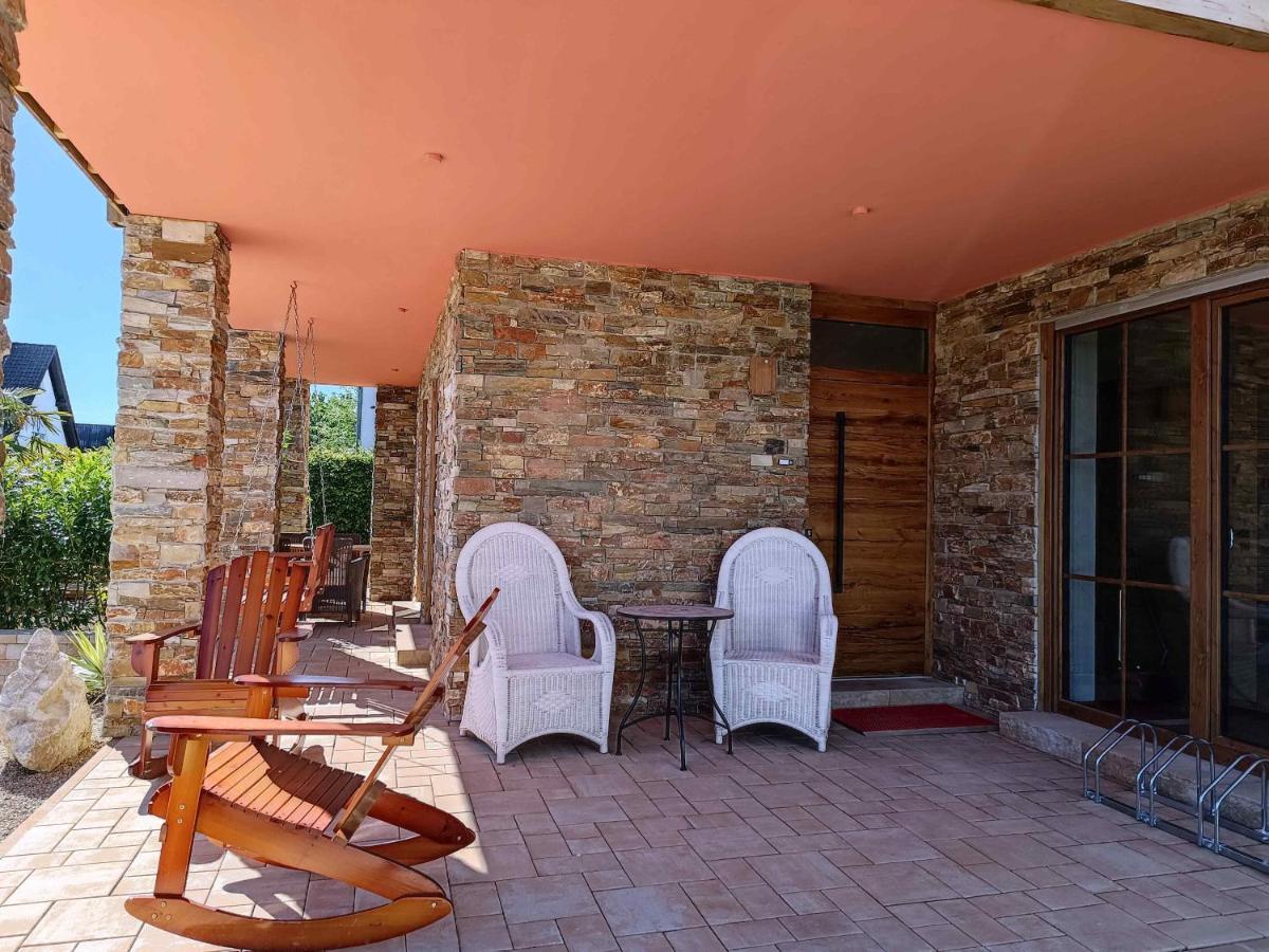 Luxus Ferienwohnung Chalet Seenaehe Schalkenmehren Exteriér fotografie